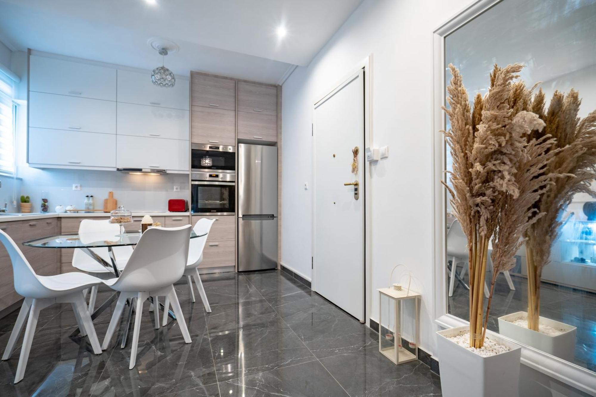 Neo Irakleio Train St. 1 Bedrm 4 Pers. Apartment Атина Екстериор снимка